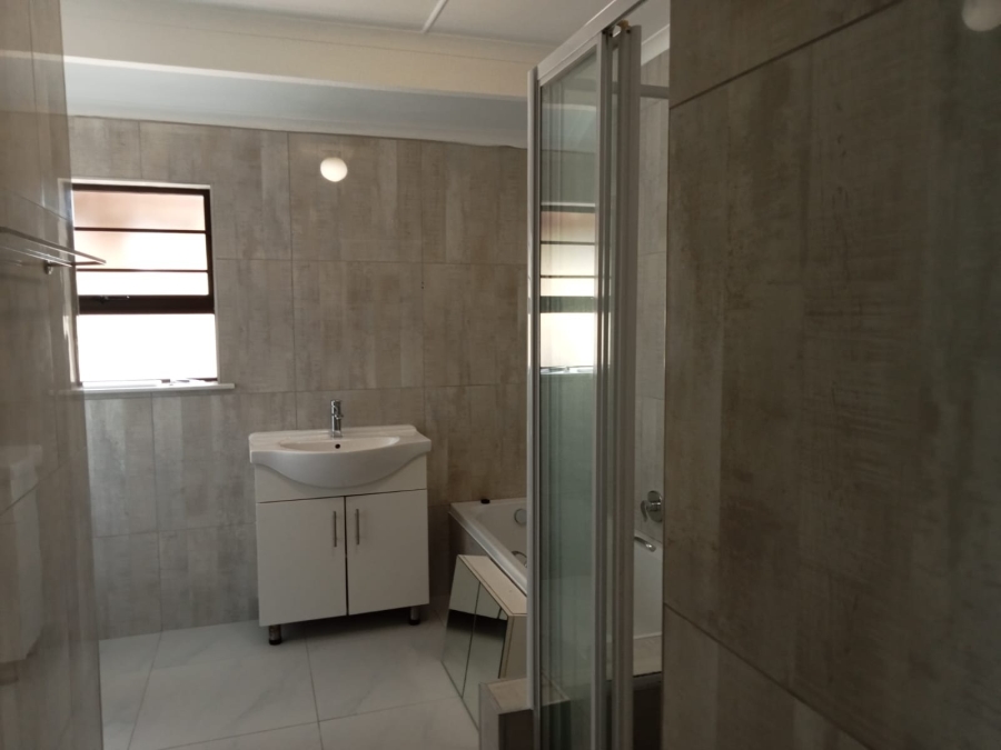 3 Bedroom Property for Sale in Gonubie Eastern Cape